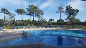 Victory Village 3E, Almancil